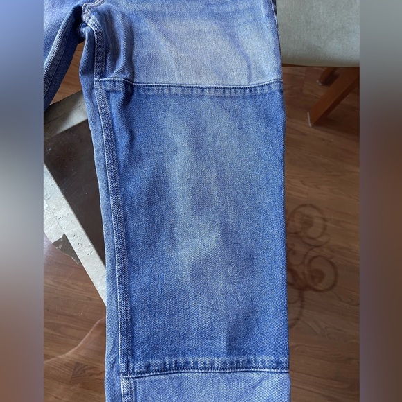 Hollister high rise Jeans. Patchwork. Size 26 with 27 in inseam - Picture 12 of 16